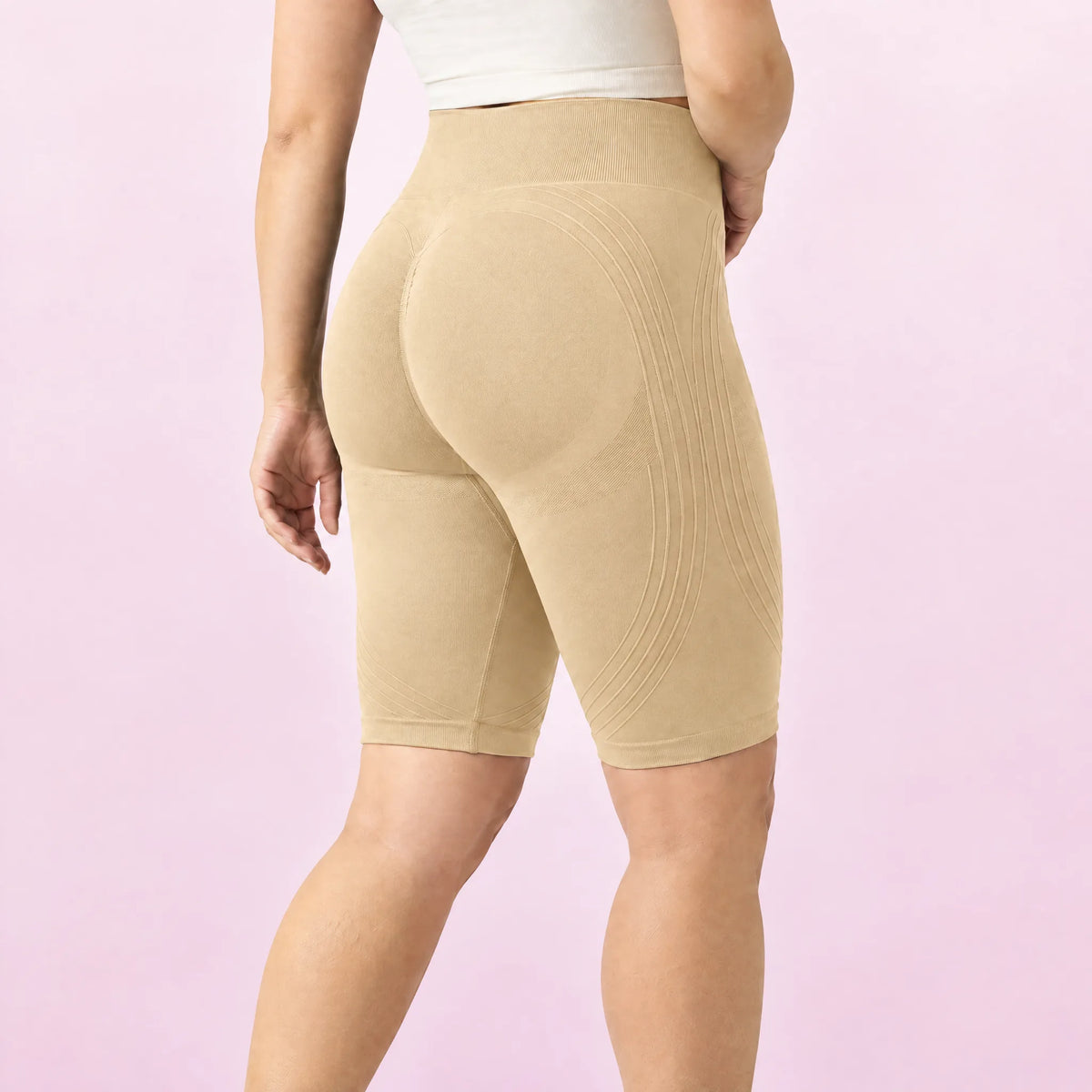 Sculpt Shorts · No Ride-Up - Beige